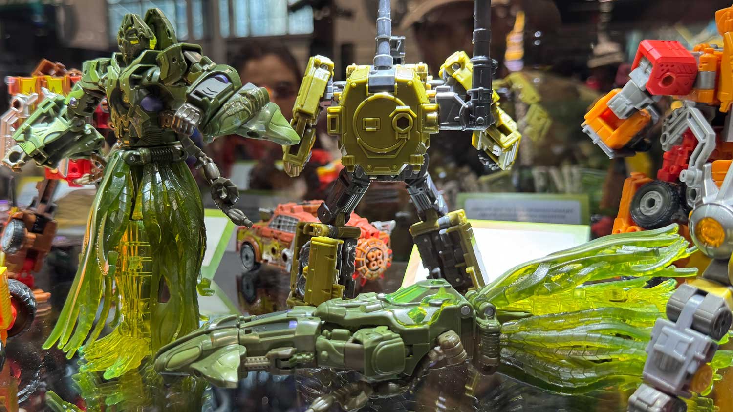 Transformers-NYCC-2025-Booth-Images-40