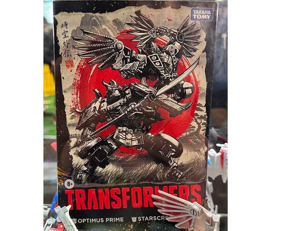 Transformers-NYCC-2025-Booth-Images-5