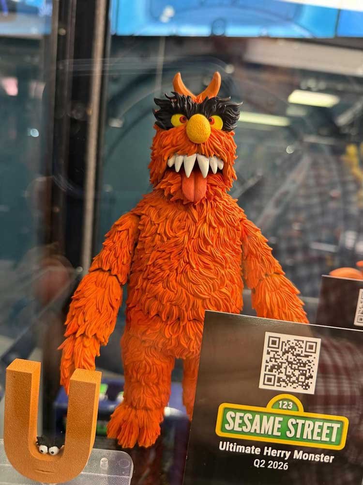 Ultimate-Herry-Monster-NYCC-2025-NECA-Booth-Sesame-Street-1
