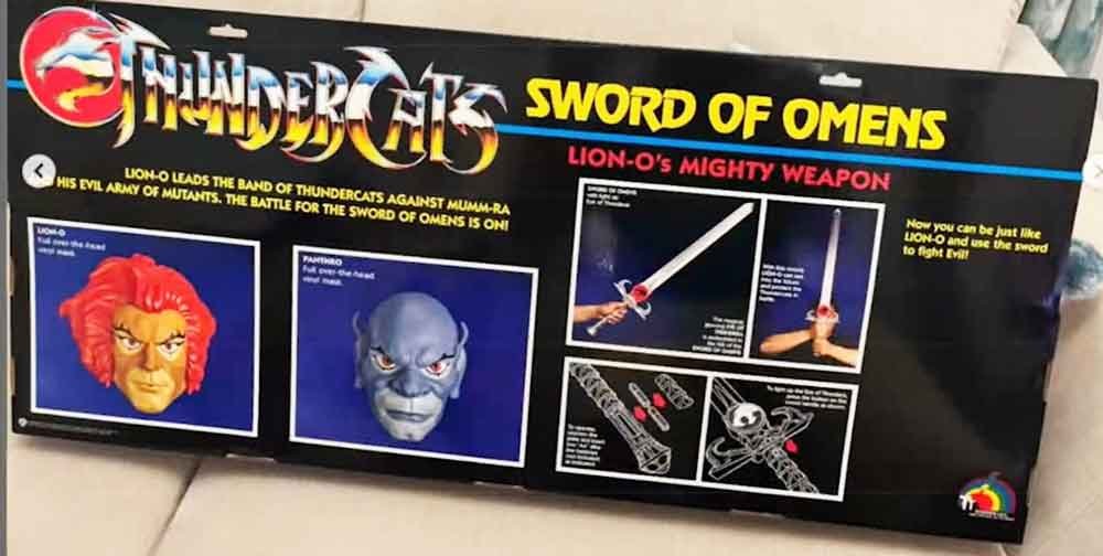 ThunderCats-Sword-of-Omens-Prop-Replica-Trick-or-Treat-Studios-package-rear