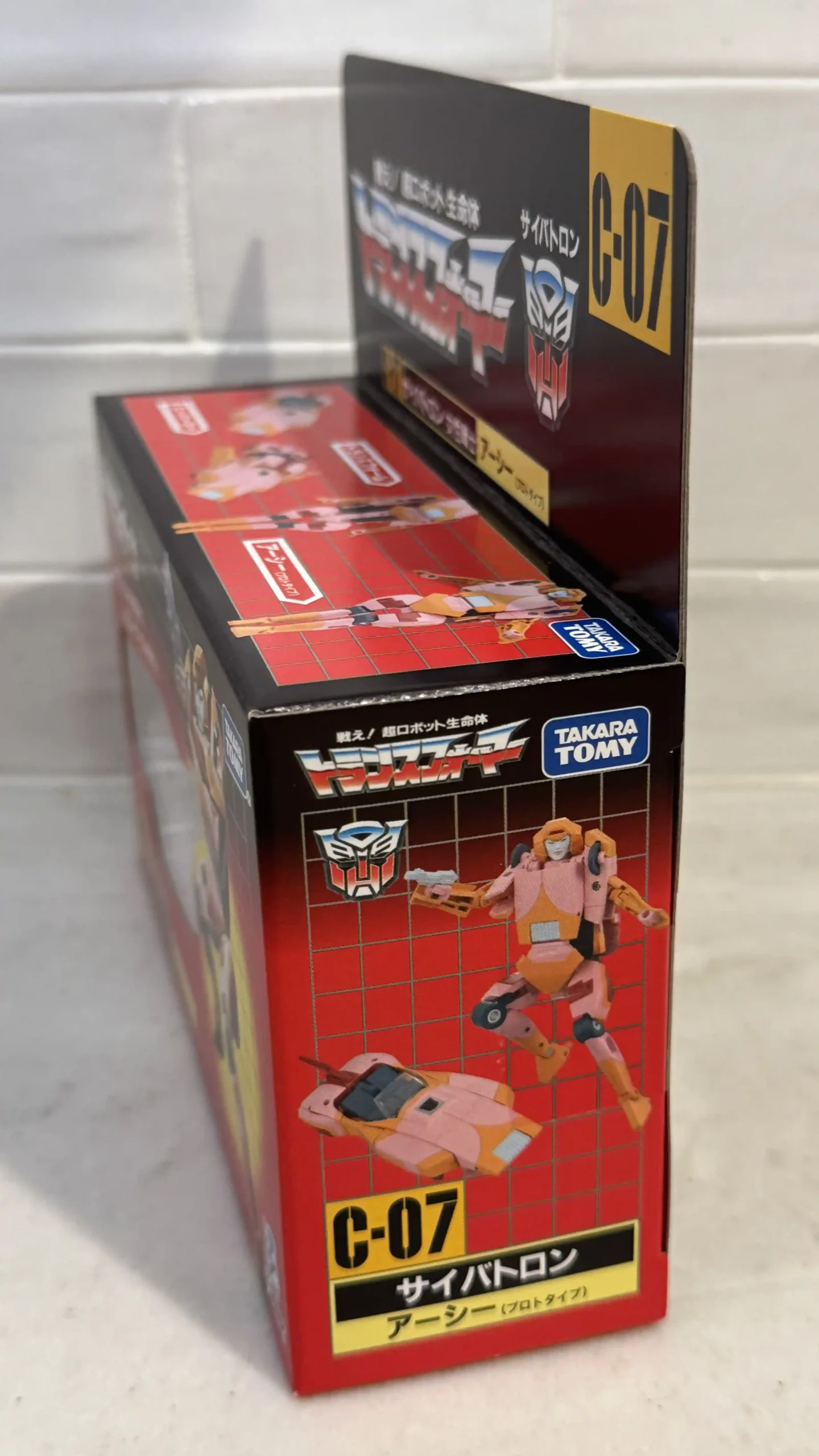 Arcee C-07 Transformers Missing Link 7