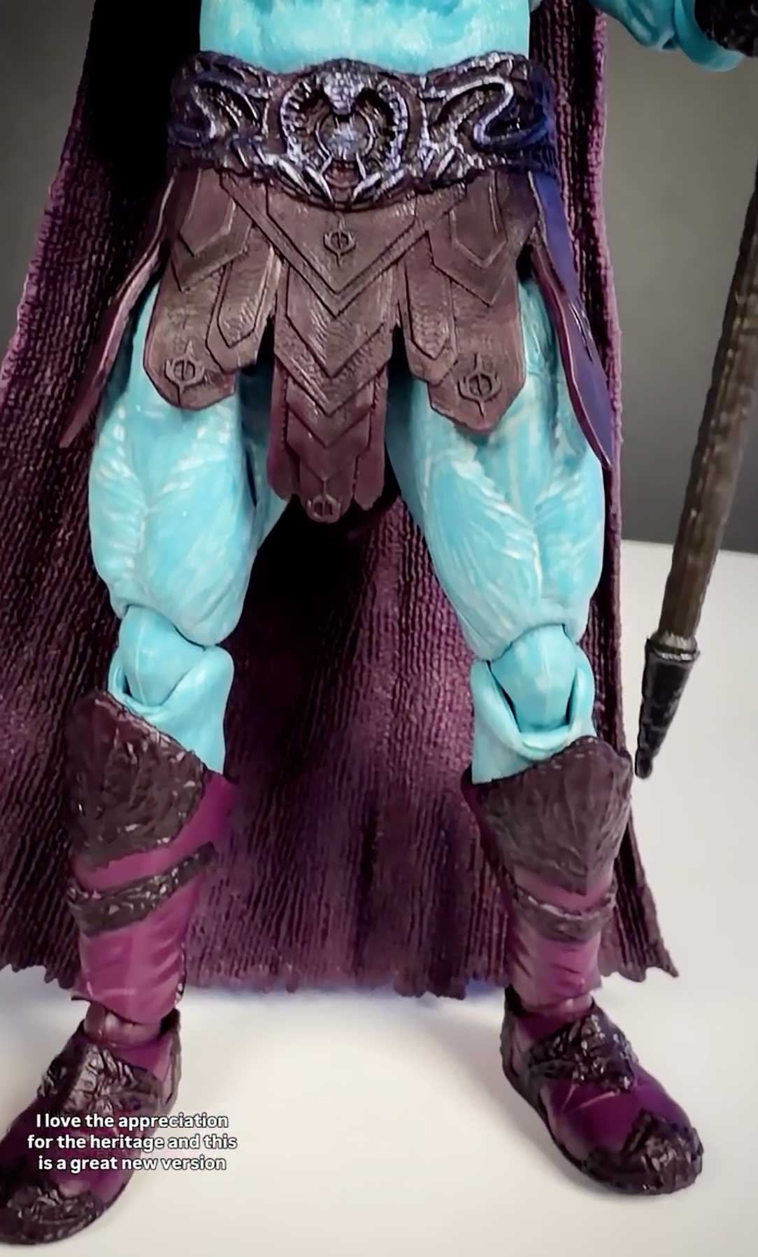 Skeletor-MOTU-Chronicles-Masters-of-the-Universe-Movie-Figure-In-Hand-2