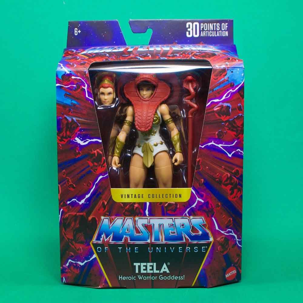 eela-Masters-of-the-Universe-Vintage-Collection-In-Hand-Images-10