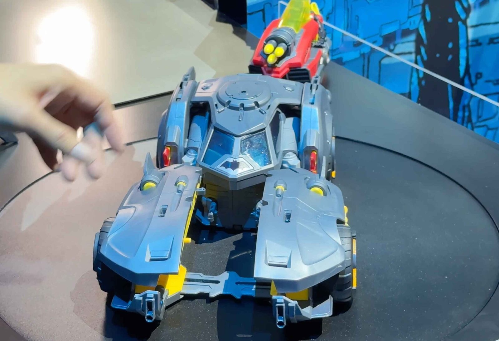 Batlink-Mobile-Nesting-Vehicle-Feature-DC-Universe-Kids-Line-Mattel-Creator-Breakfast-Toy-Fair-2026-Booth-Tour-2