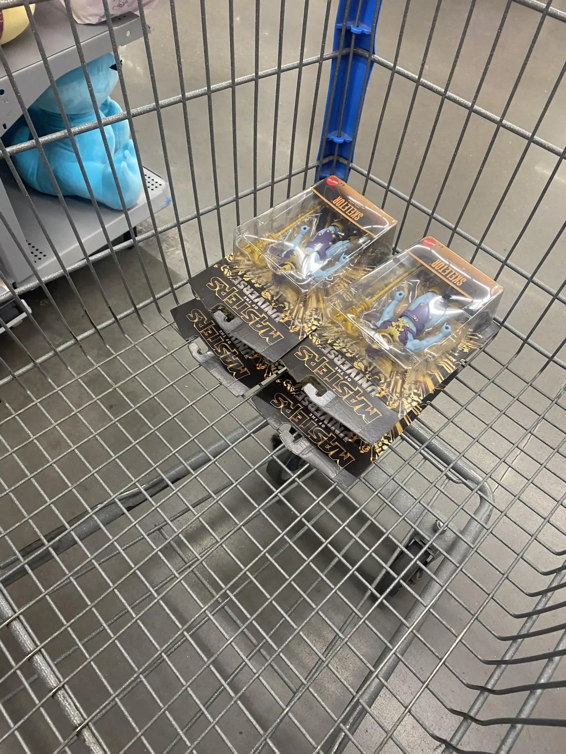 Gold Skeletor MOTU Core Movie Figure Discovered at Walmart 6 copy