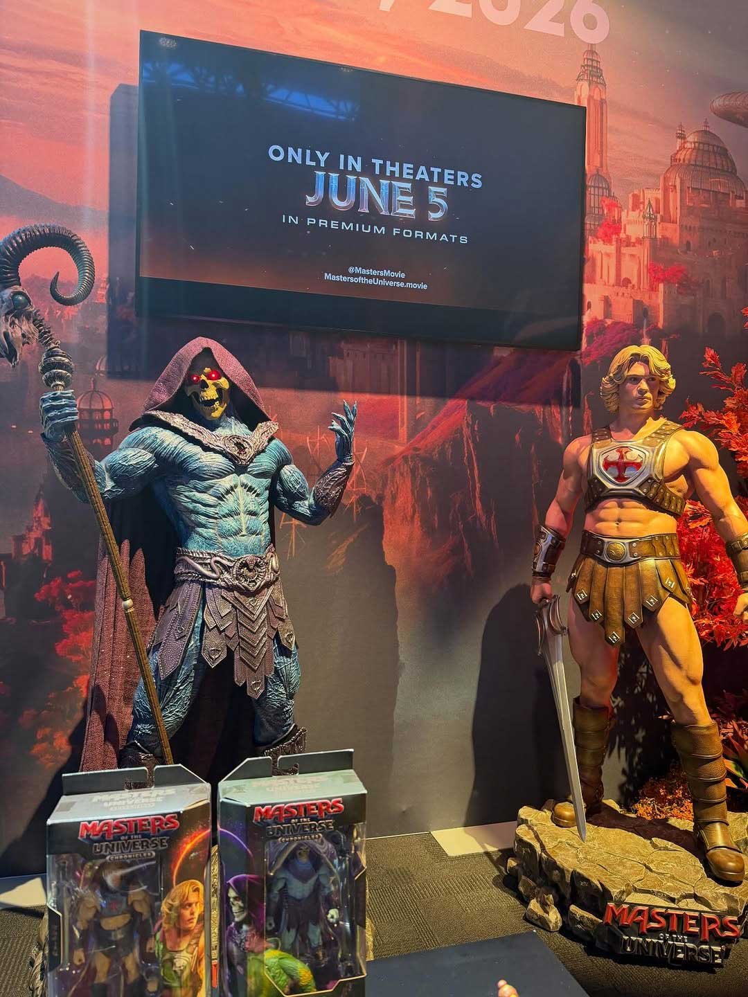 He-Man-and-Skeletor-Premium-Format-Movie-Figures