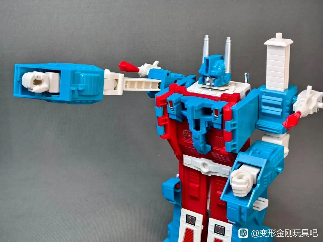 C 10 Ultra Magnus Transformers Missing Link IH 14n