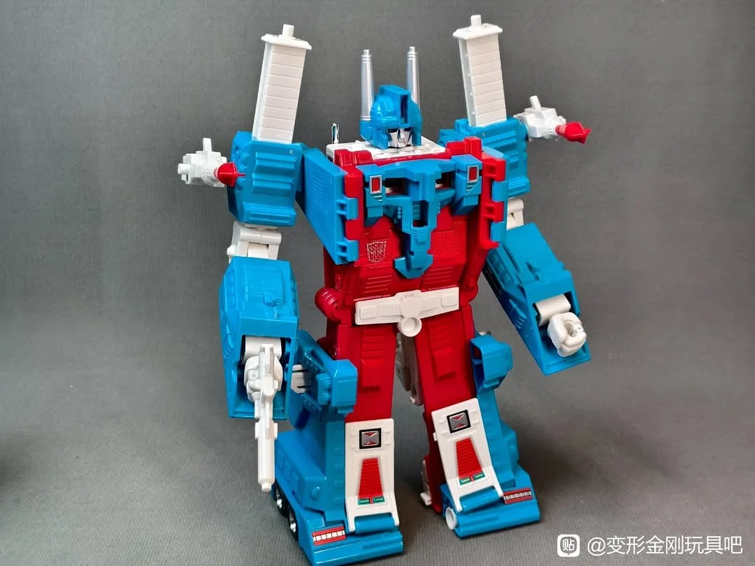 C 10 Ultra Magnus Transformers Missing Link IH 20t