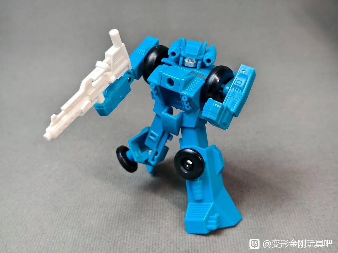 C-10 Ultra Magnus Transformers Missing Link IH 23