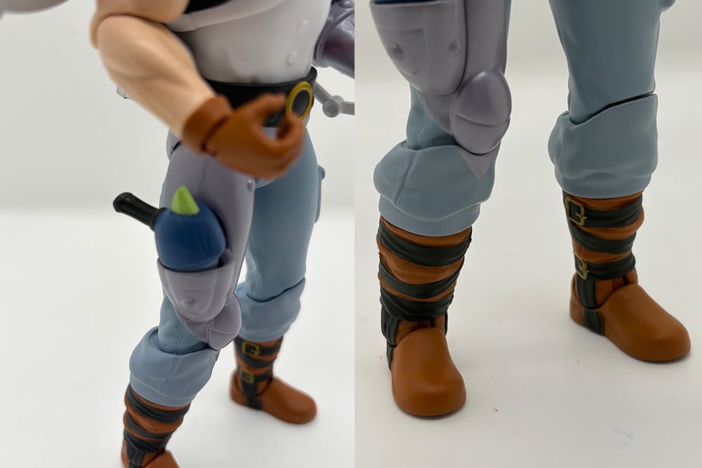 Condor-Silverhawks-Super7-Ultimates-IH-legs-&-holster