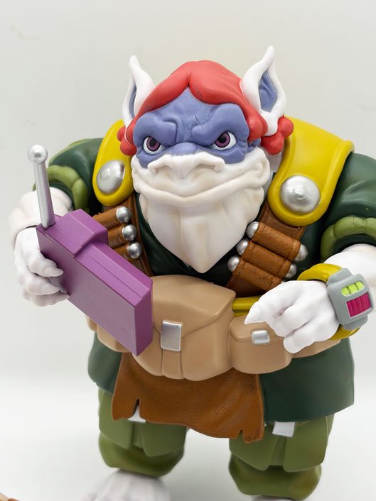 Hardware-Silverhawks-Super7-Ultimates-IH-action-pose-3