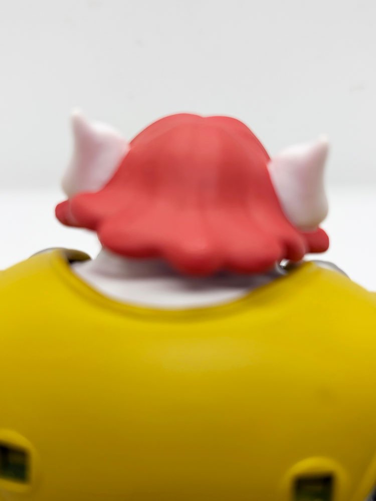 Hardware-Silverhawks-Super7-Ultimates-IH-head-rear