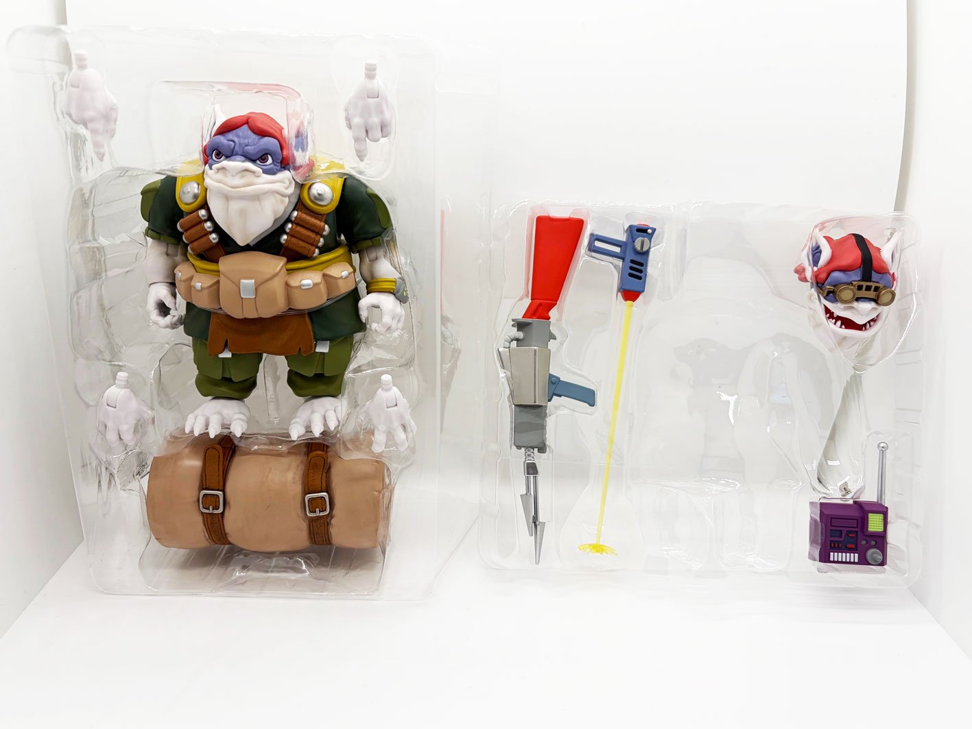 Hardware-Silverhawks-Super7-Ultimates-IH-packout