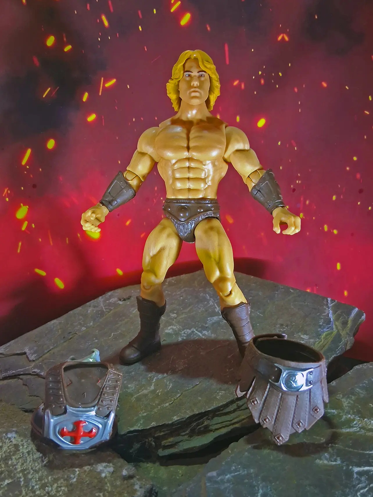 He-Man MOTU Core In-Hand Popheist 5
