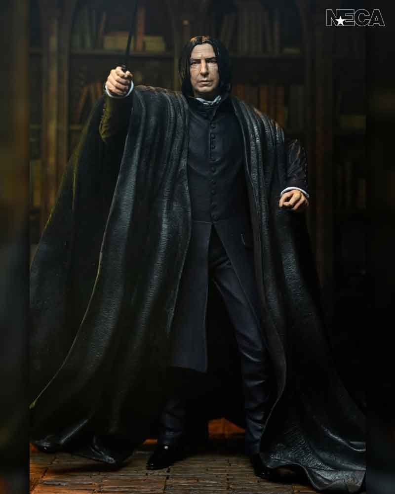 NECA-Harry-Porter-Legacy-Collection-Severus-Snape-1