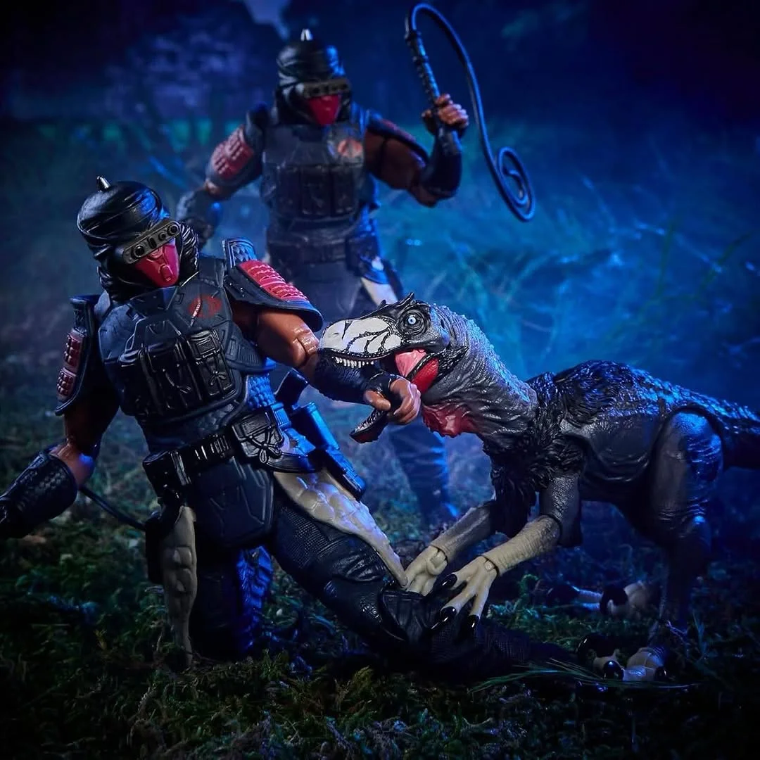 Professor Rottclaw and the Deinonychus GI Joe Classified Series Dio 10