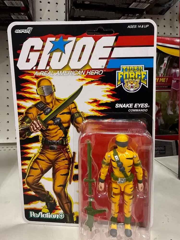 Tiger-Force-Snake-Eyes-Super7-Reaction+-In-Hand-6a