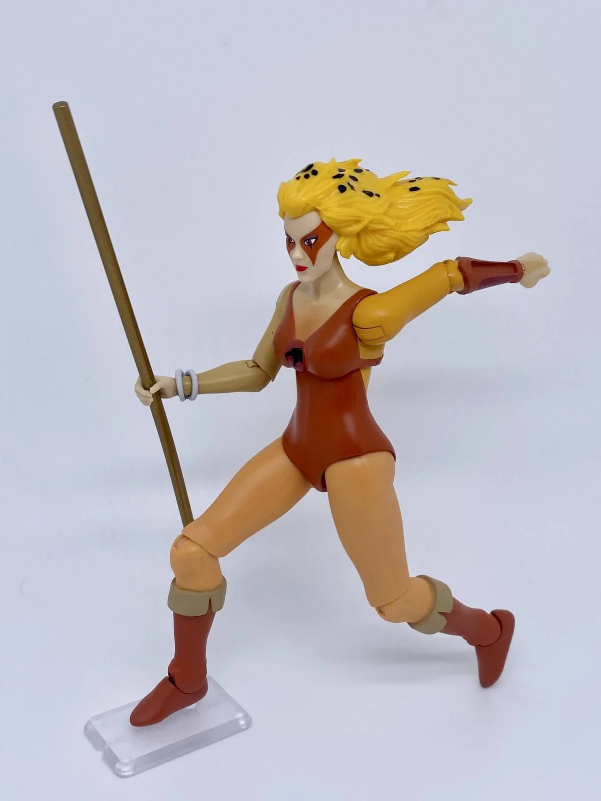 Cheetara Super7 Ultimates running 4