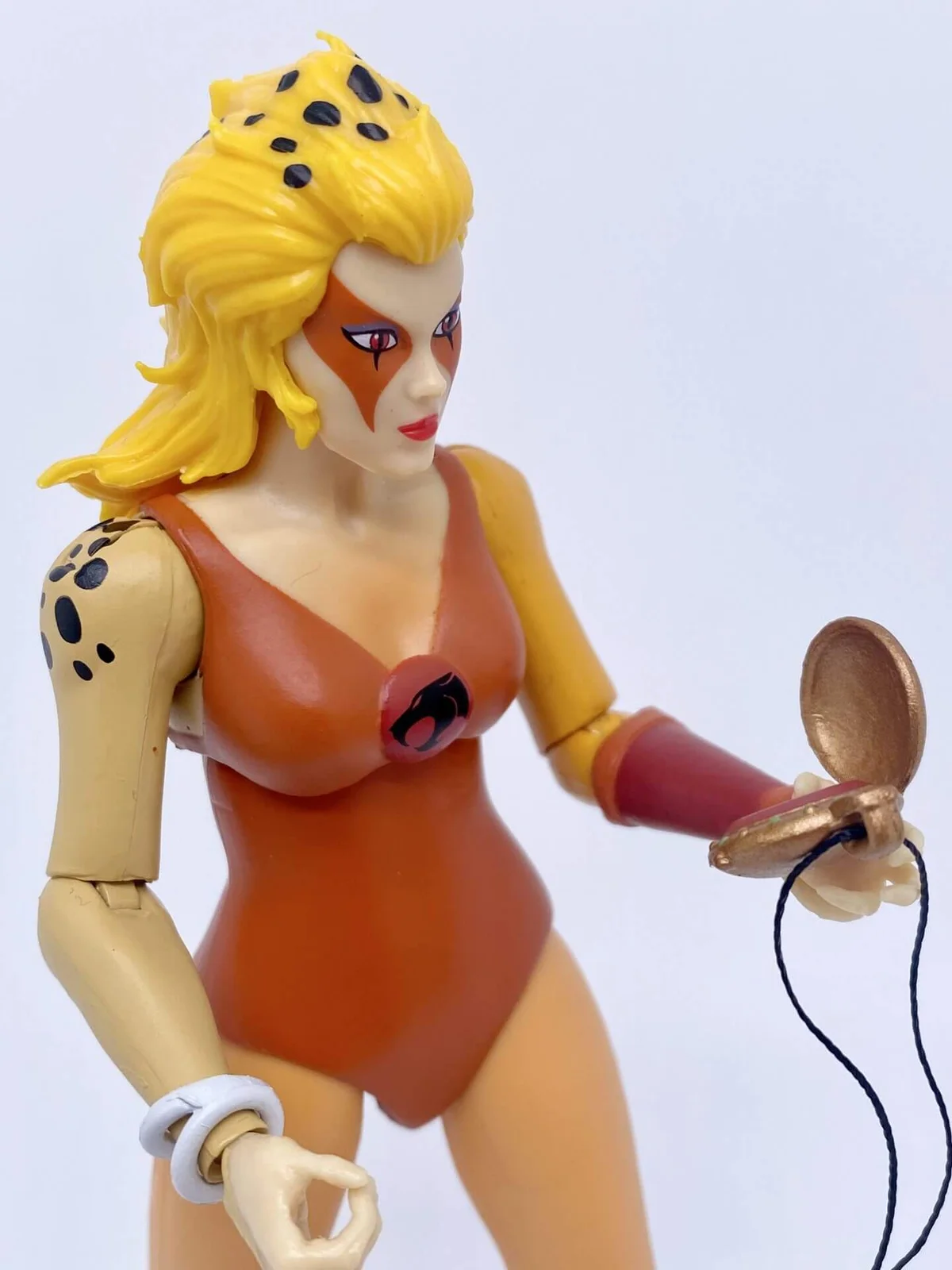 Cheetara Super7 Ultimates w open communicator