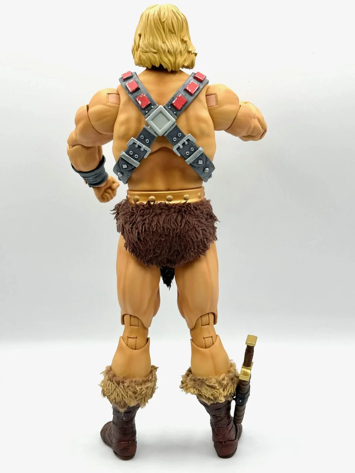Deluxe Mondo He-Man Timed Edition Back