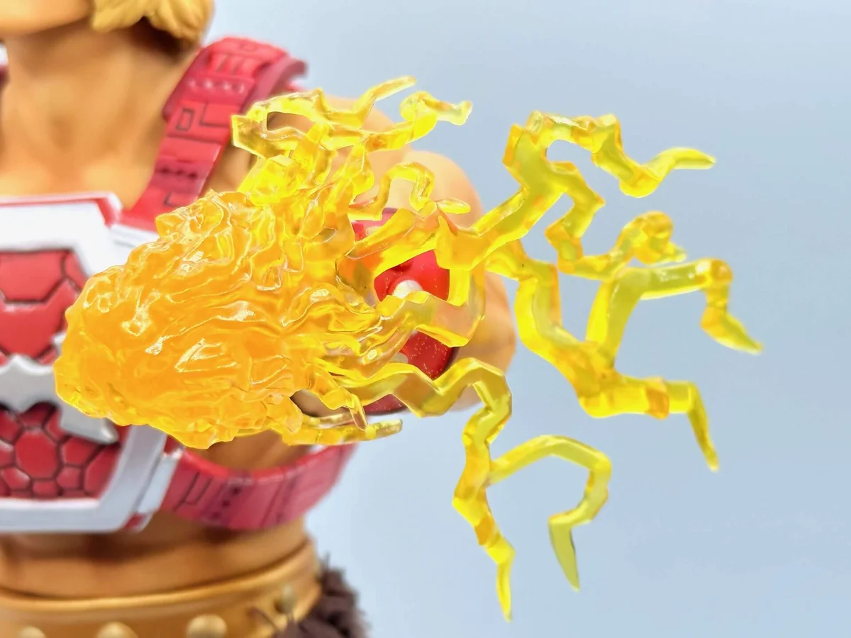 Deluxe Mondo He-Man Timed Edition Thunder Punch Effect