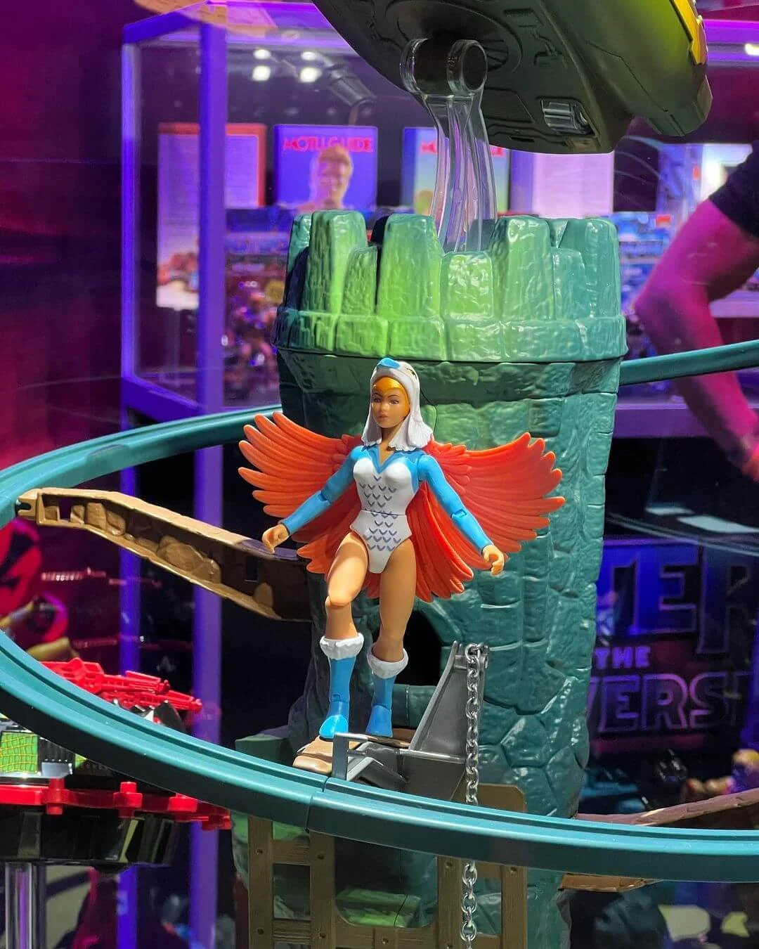 Eternia Playset Grayskull Tower Track Detail