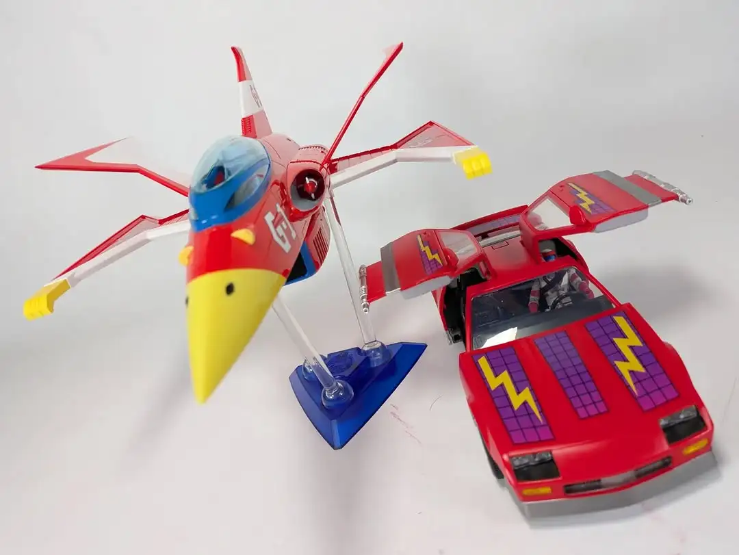 Gatchaman II G 1 Eagle Sharp with Ken the Eagle In Hand Images 12l