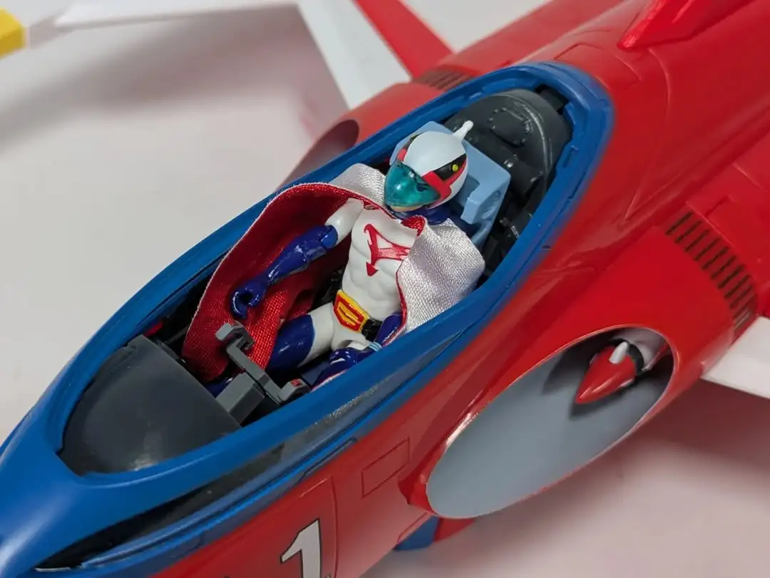 Gatchaman II G 1 Eagle Sharp with Ken the Eagle In Hand Images 5e