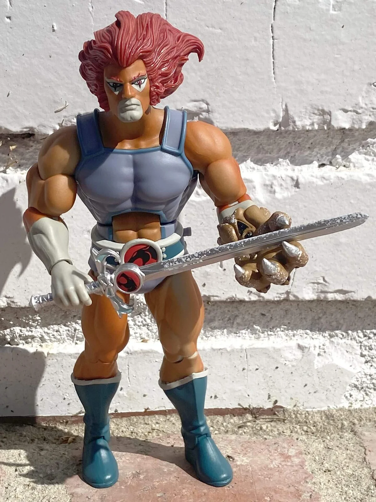 Lion-O Hook Mountain SDCC Exclusive Super7 Thundercats Ultimates warm action pose 3