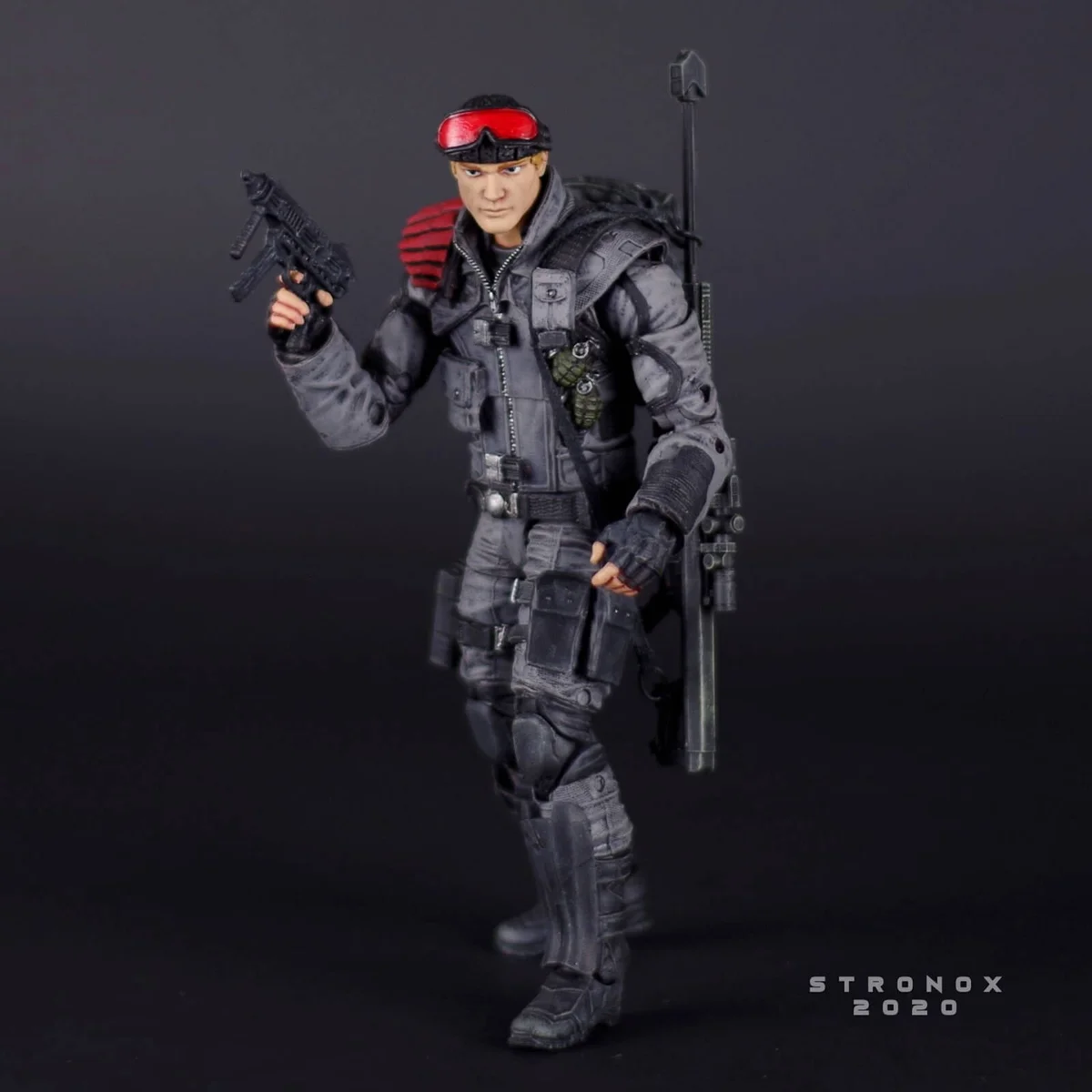 Low Light Classified Custom Stronox 3