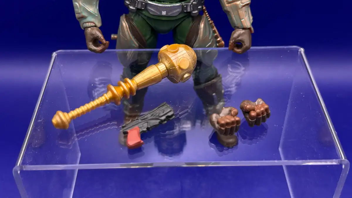 Man At Arms MOTU Chronicles In Hand Review 1