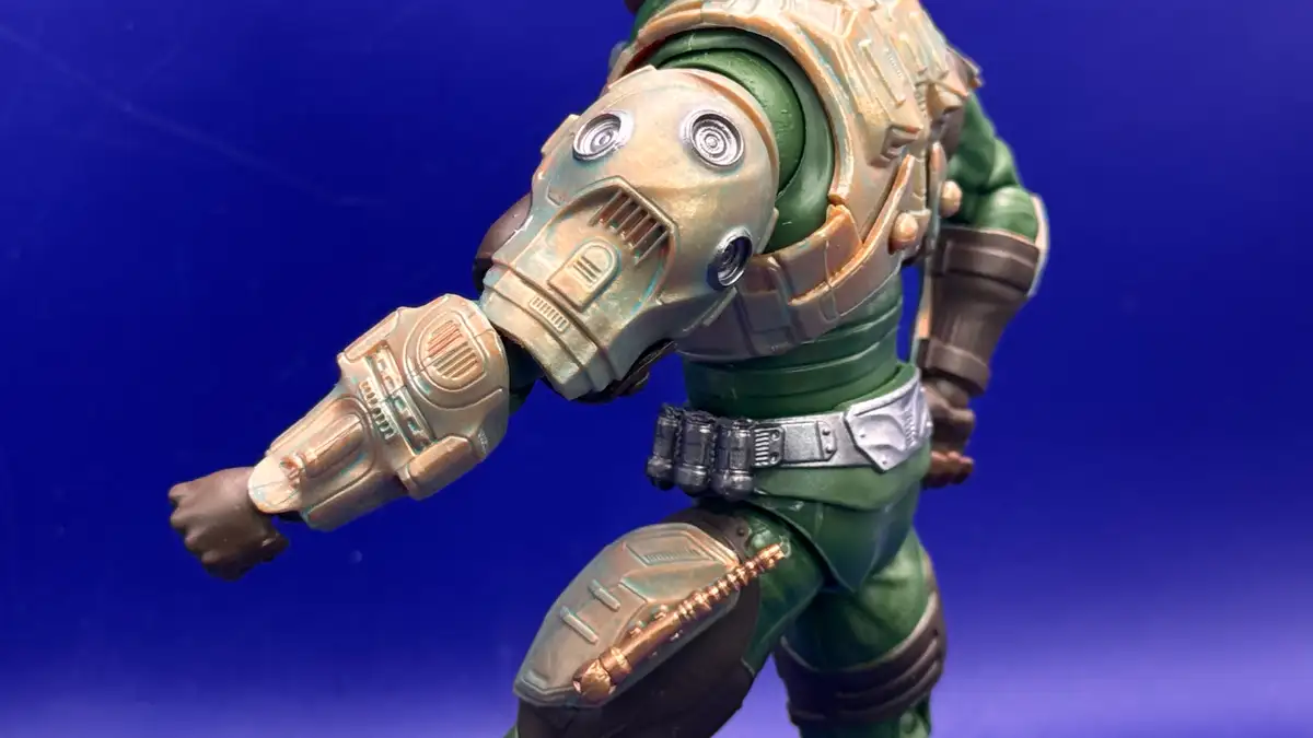 Man At Arms MOTU Chronicles In Hand Review 3