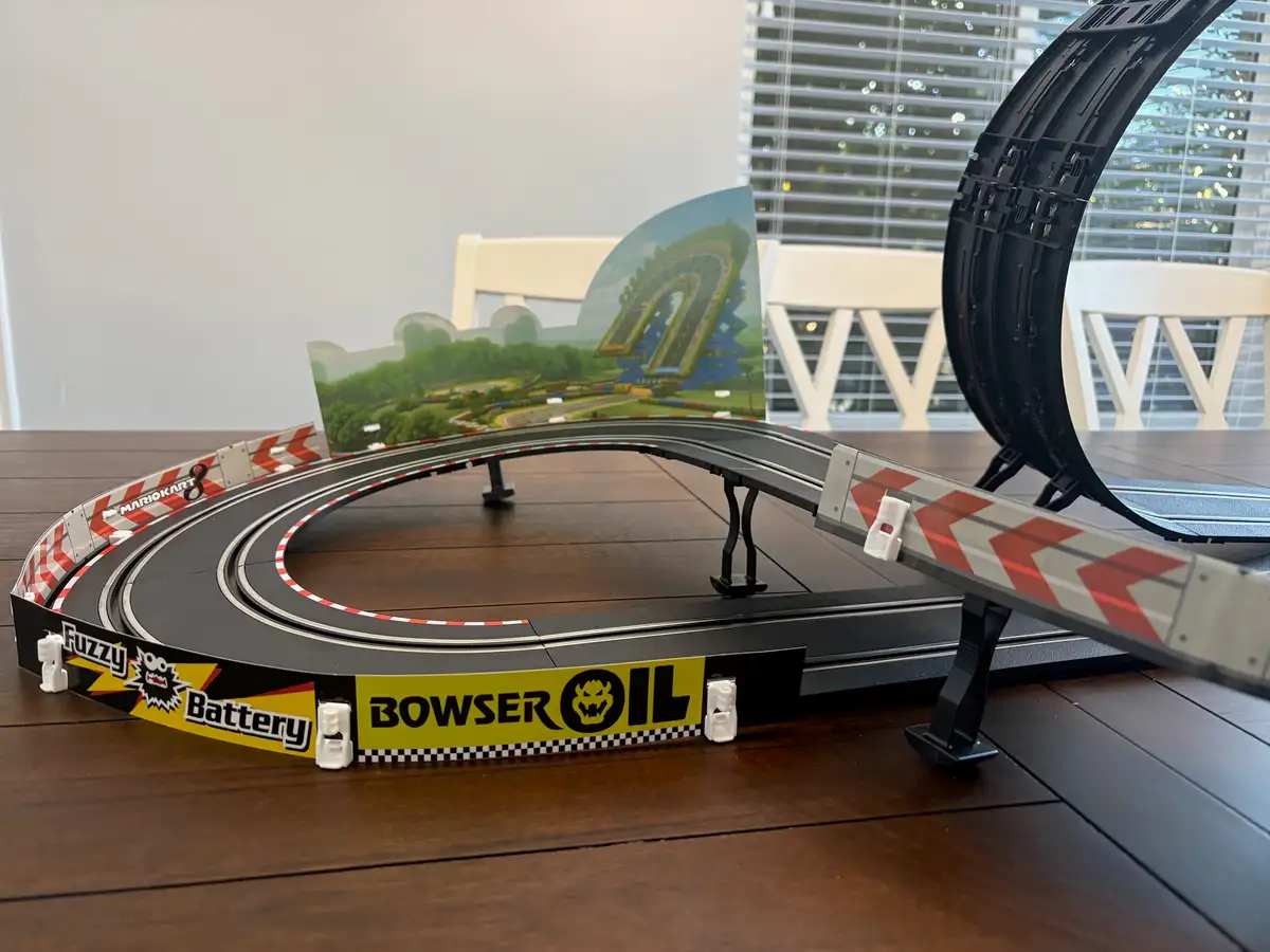 Mario Kart Carrera Go 9