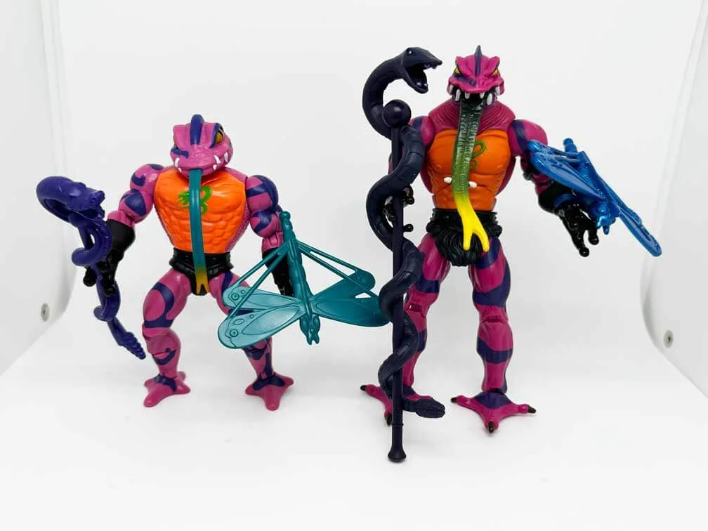 Masters-of-the-Universe-Origins-Tung-Lashor-vs-classics-front-tongue