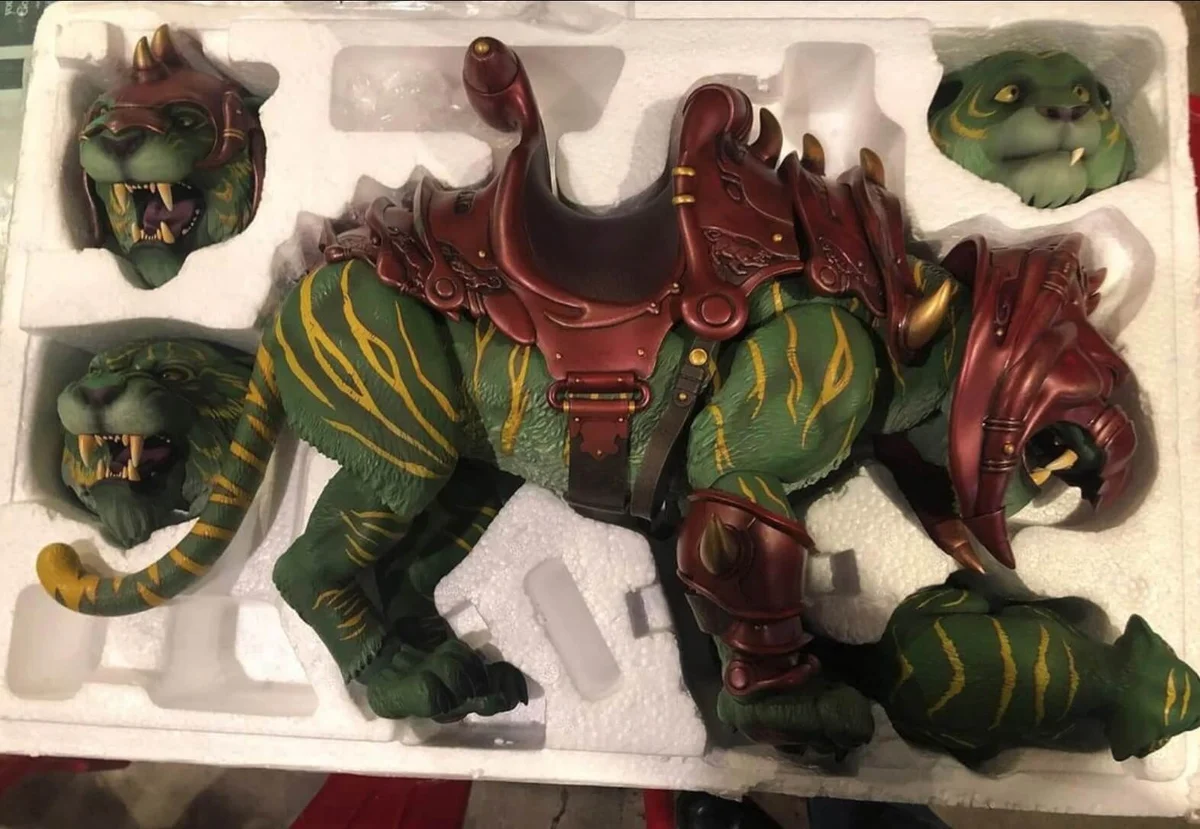 Mondo Battle Cat Masters of the Universe Pack Out