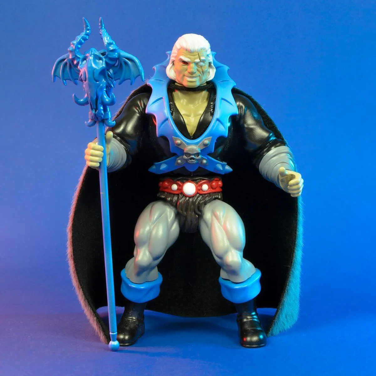 Oskuro Legends of Dragonore Figure