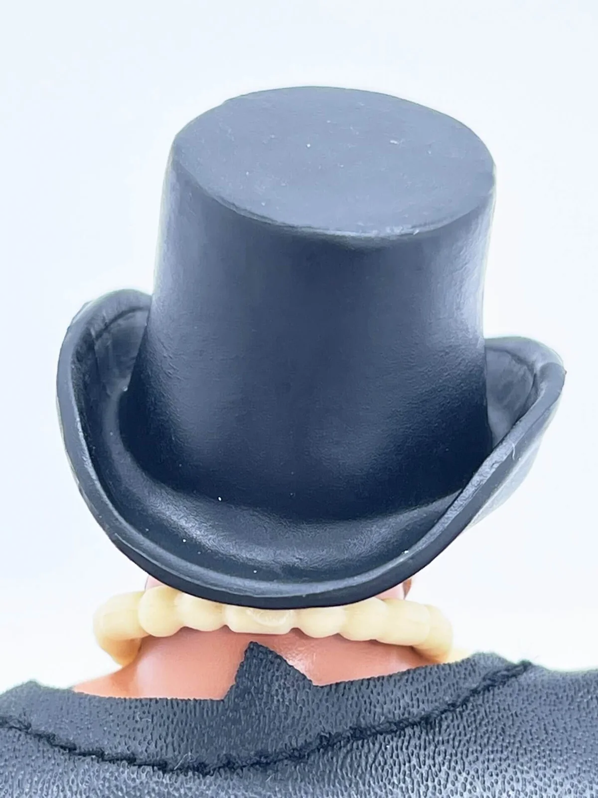 Papa Shango WWE Superstars Series 3 Top Hat On Back