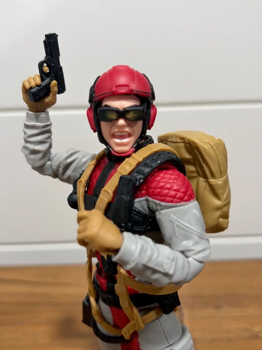 Retro Cardback Crazylegs GI Joe Classified Series IH 16