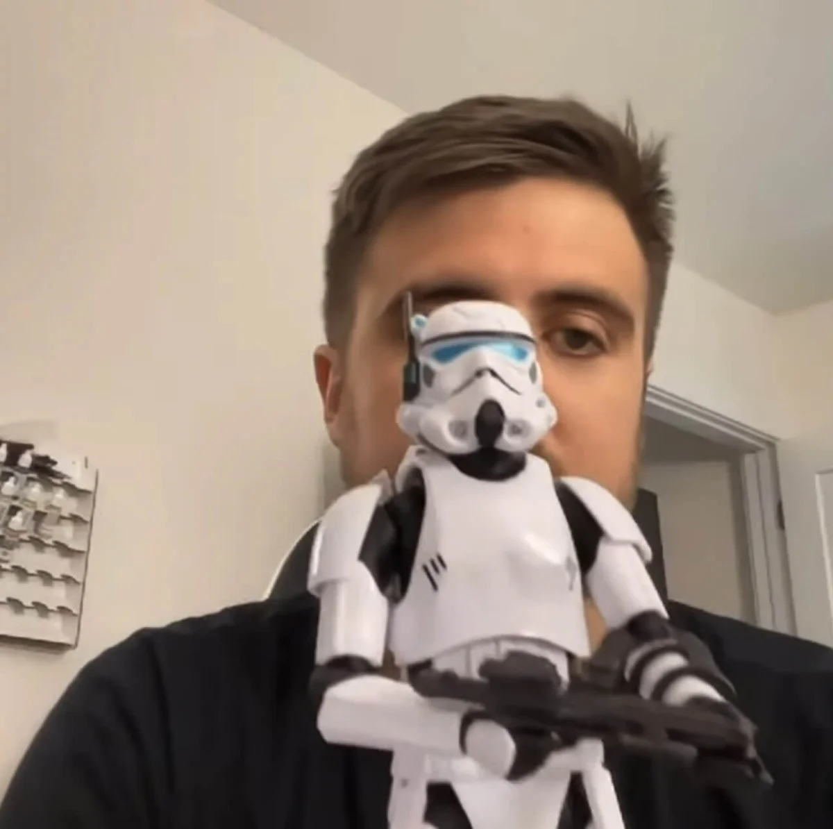 Scar Trooper Mic Star Wars Black Series Publishing 2