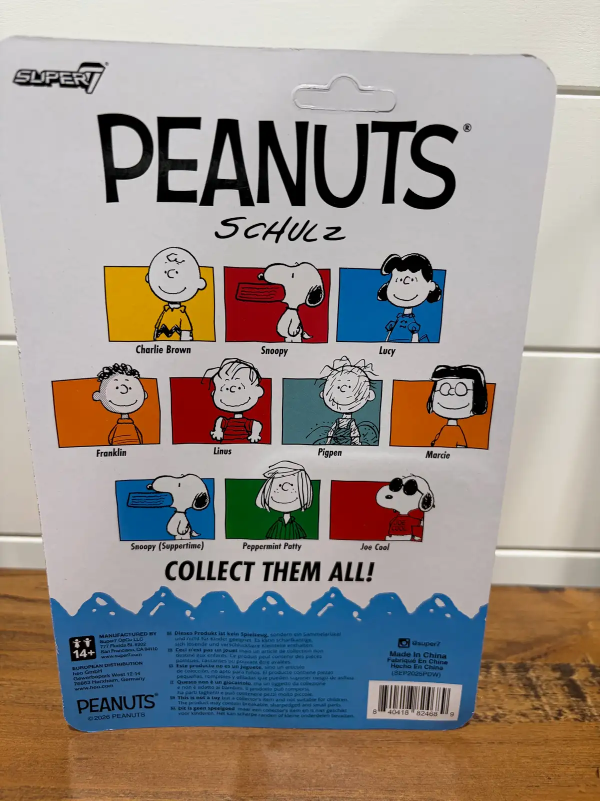 Super7 ReAction Peanuts ReAction Snoopy IH 2