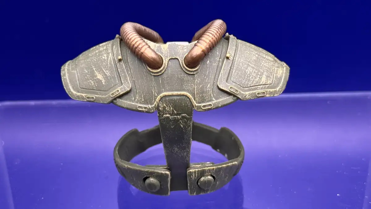 Tri Klops MOTU Chronicles In Hand Review 6