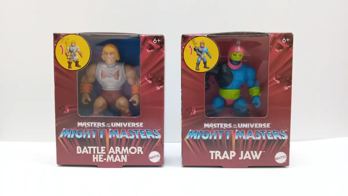 Battle Armor He Man and Trap Jaw MOTU Mighty Masters Wave 2 In Hand1