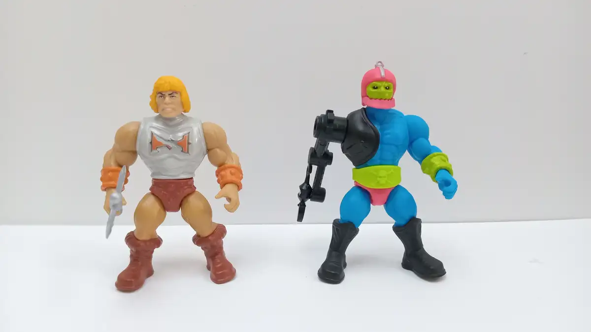 Battle Armor He Man and Trap Jaw MOTU Mighty Masters Wave 2 In Hand2