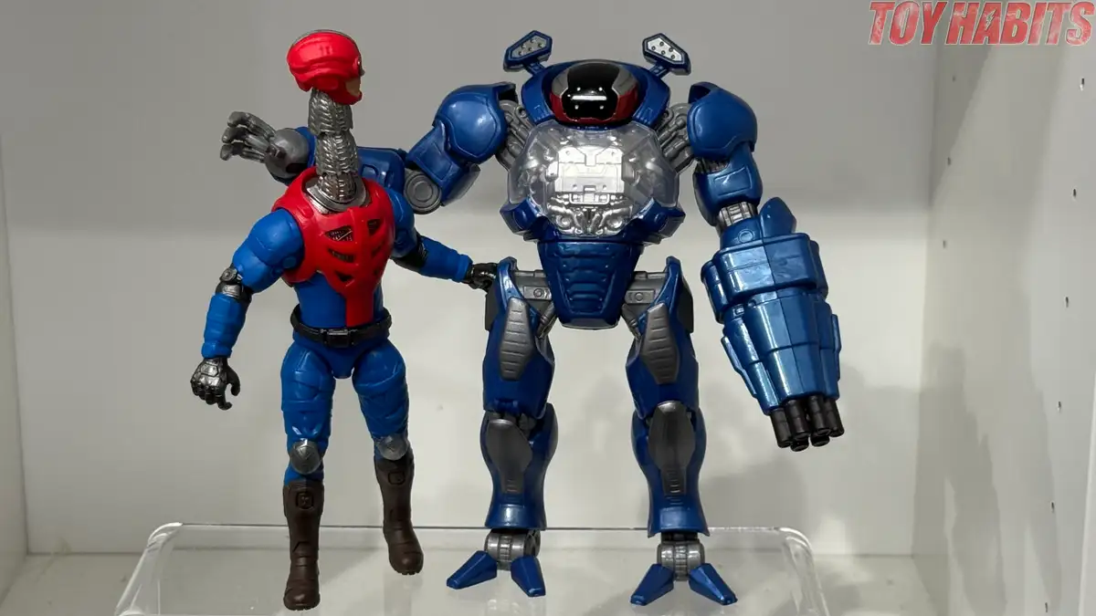 Combat Ready Roboto MOTU Core Figure Review 1