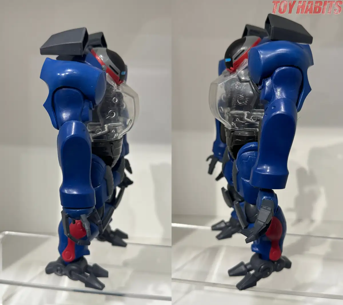 Roboto MOTU Origins 2026 Movie Figure Review 20