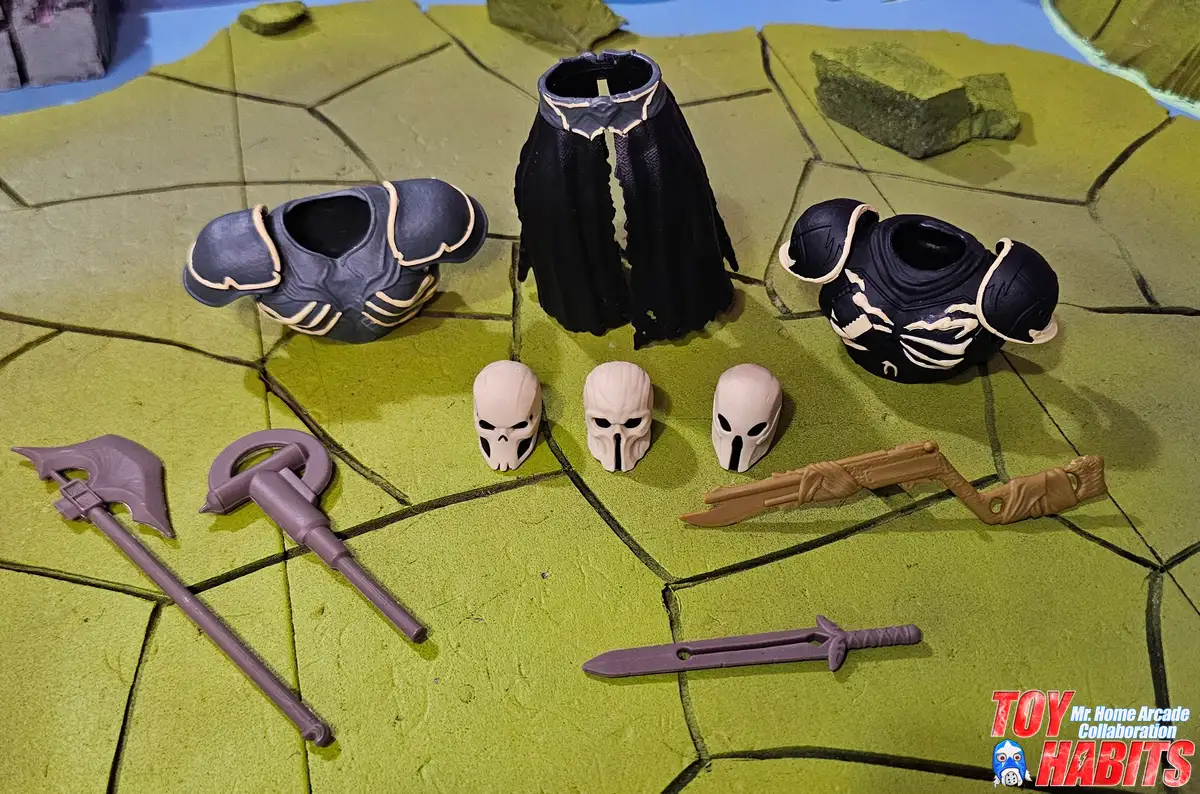 Skel Knight MOTU Origins Movie Deluxe Figure In Hand Images 12
