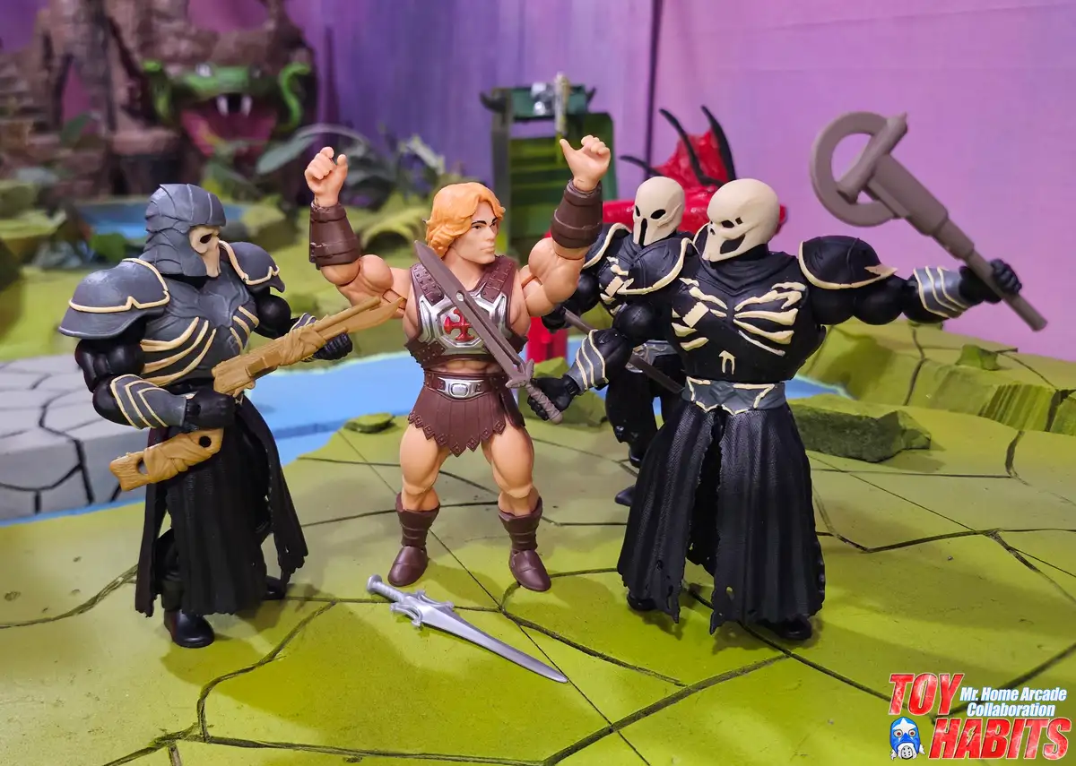 Skel Knight MOTU Origins Movie Deluxe Figure In Hand Images 9