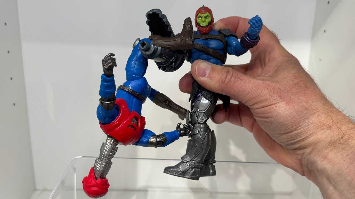 Trap-Jaw-Cannon-Transform-MOTU-Core-12