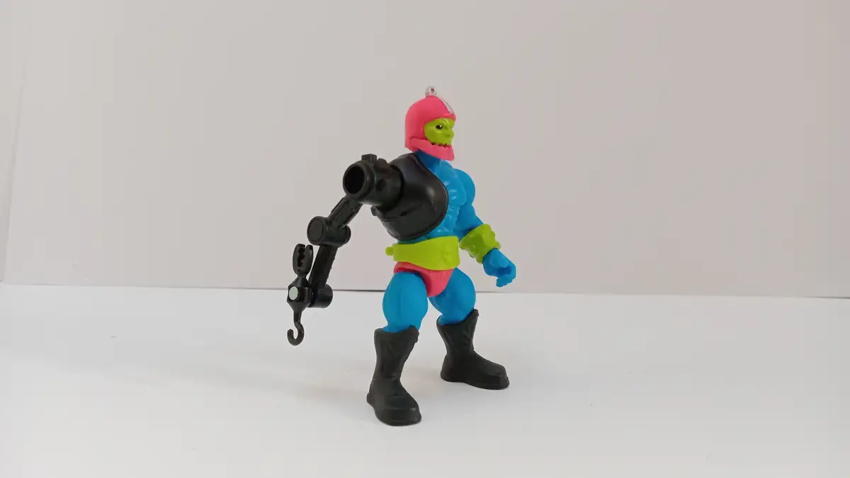 Trap Jaw MOTU Mighty Masters Wave 2 In Hand3