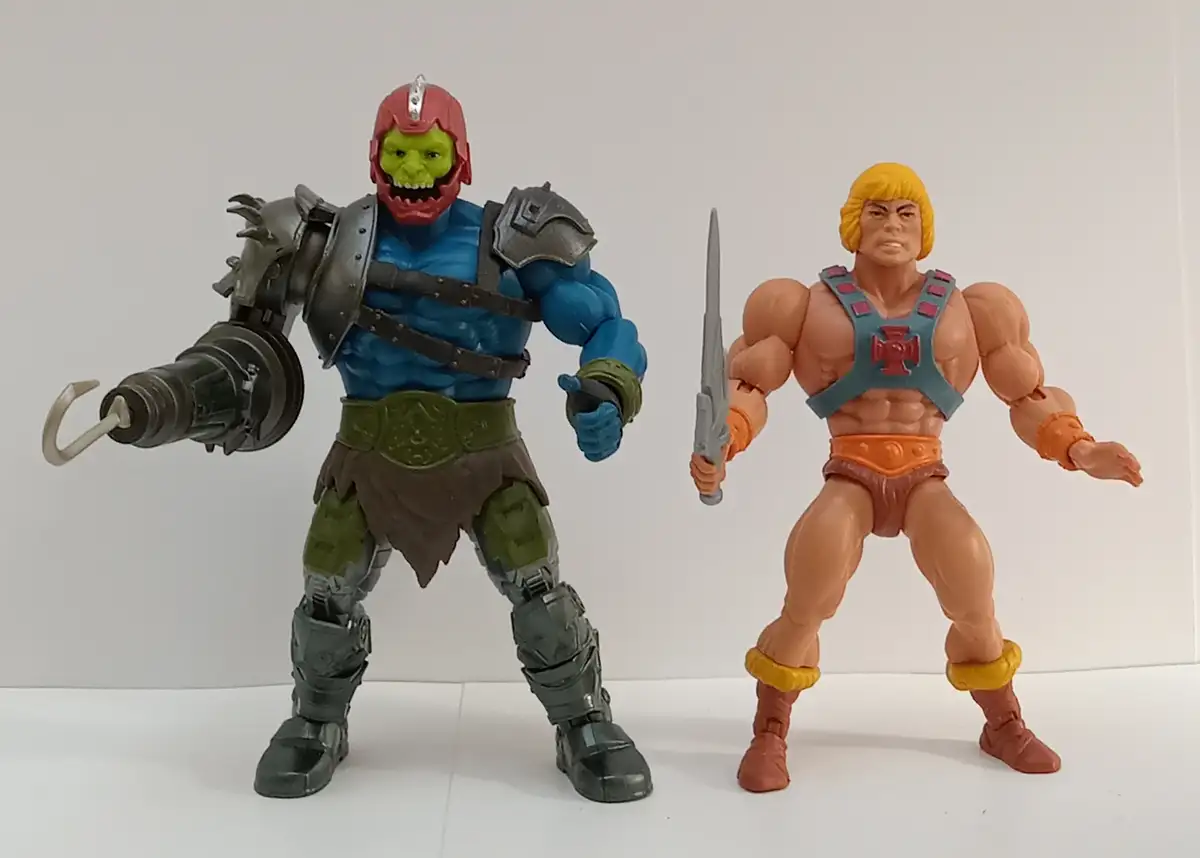 Trap Jaw Movie MOTU Origins Deluxe Exclusive In Hand Images 10